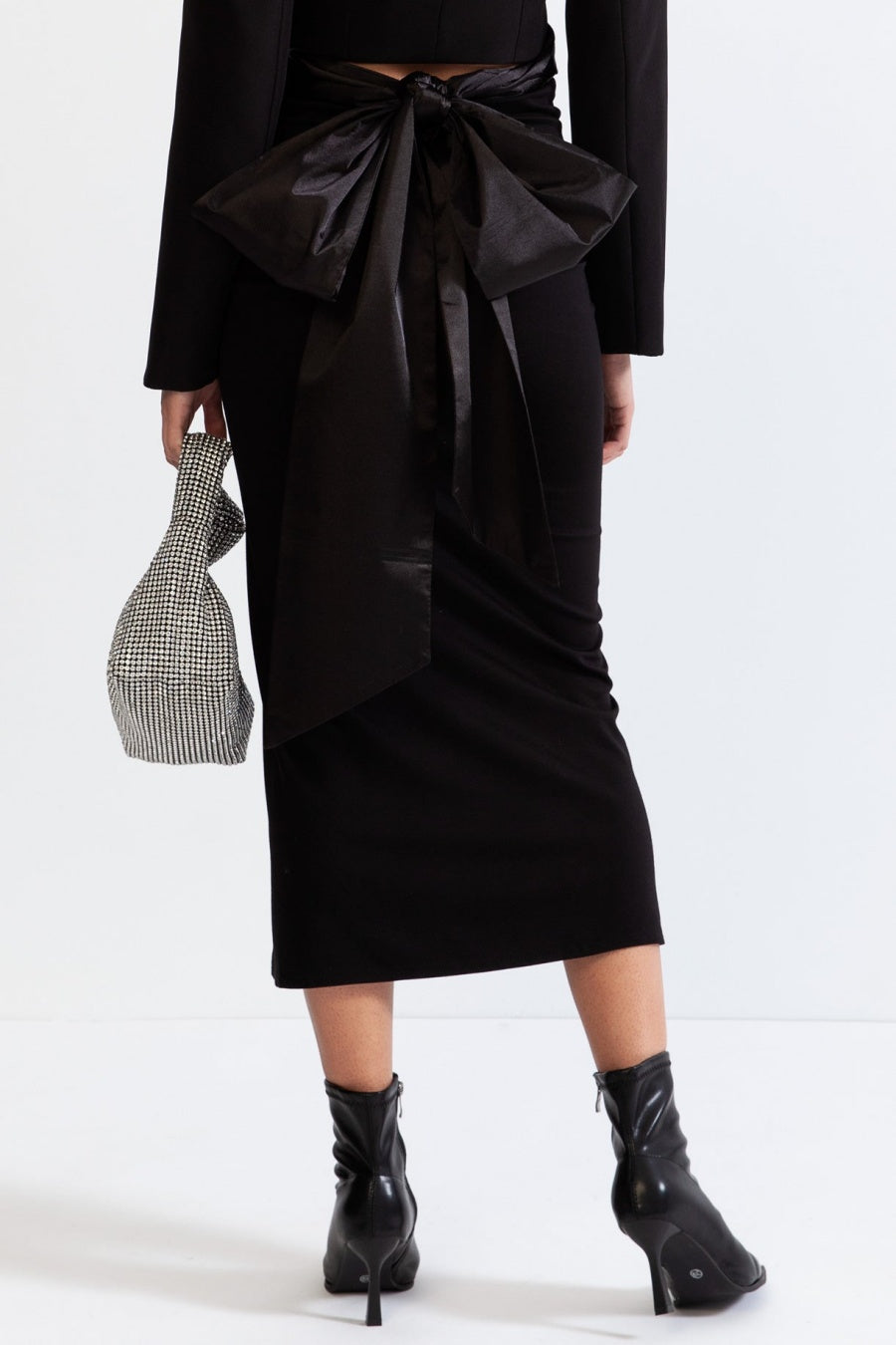 Maelie Bow Detail Satin Crop Blazer - Black