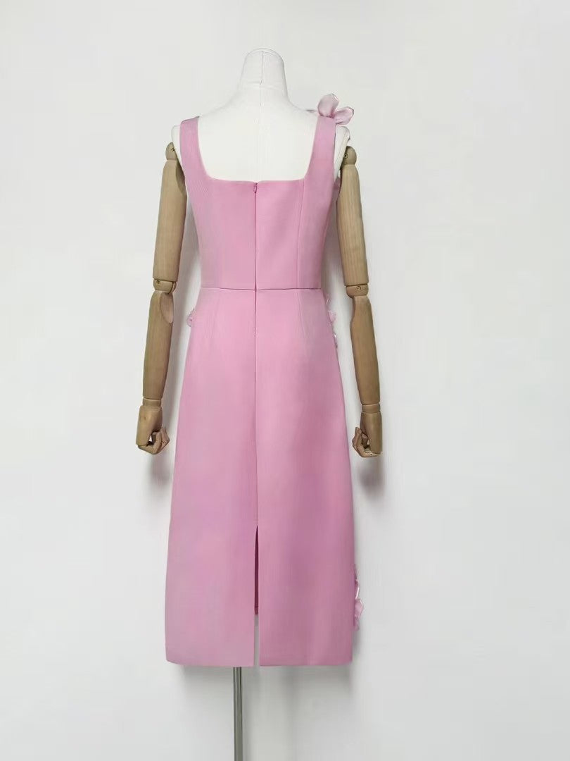 Chantelle 3D Midi Dress in Pink