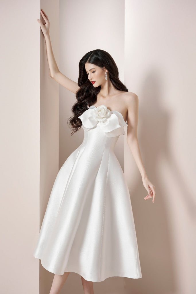Shop  white dress - Perfect for special occasions | mignon 3d flower satin strapless midi dress in white