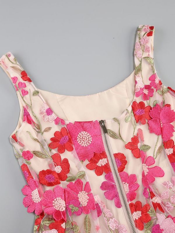 Stylish red dress | FLORAL embroidery MINI DRESS in rose red - Ideal for special occasions