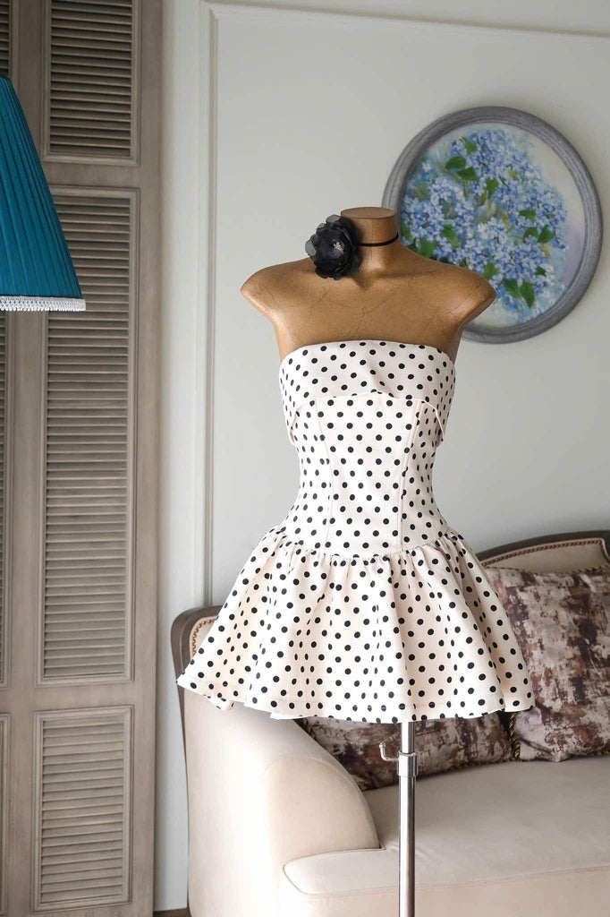 Stylish beautiful dress | Lumi Strapless Mini Dress - Ideal for special occasions