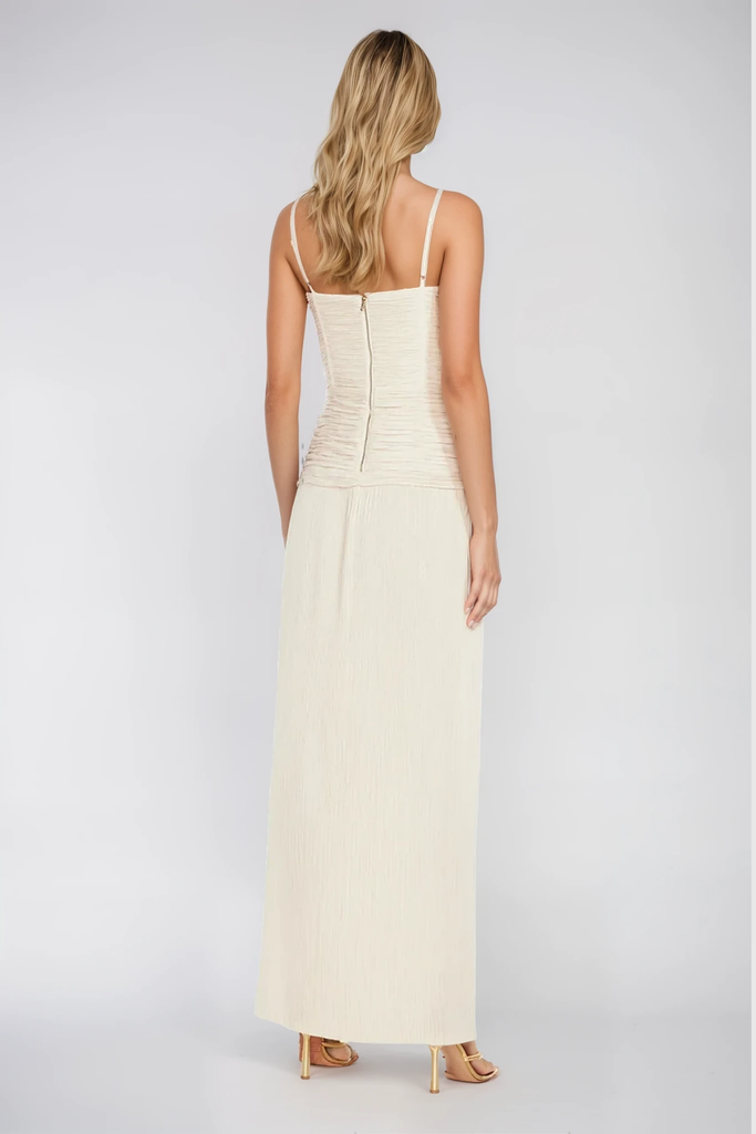 Shop  beautiful dress - Perfect for special occasions | Anstey Ruch Split Spaghetti Maxi Dress In Apricot