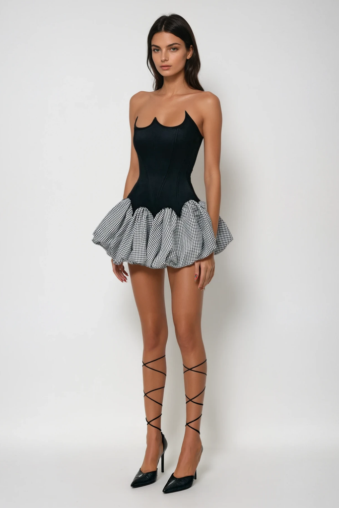 Shop  beautiful dress - Perfect for special occasions | Aragog Asymmetric Strapless Grid Mini Dress