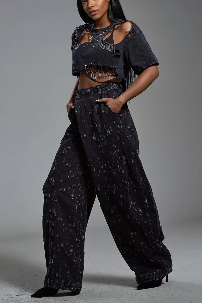 Shop  beautiful dress - Perfect for special occasions | Ayah Torn Asymmetric Jeans