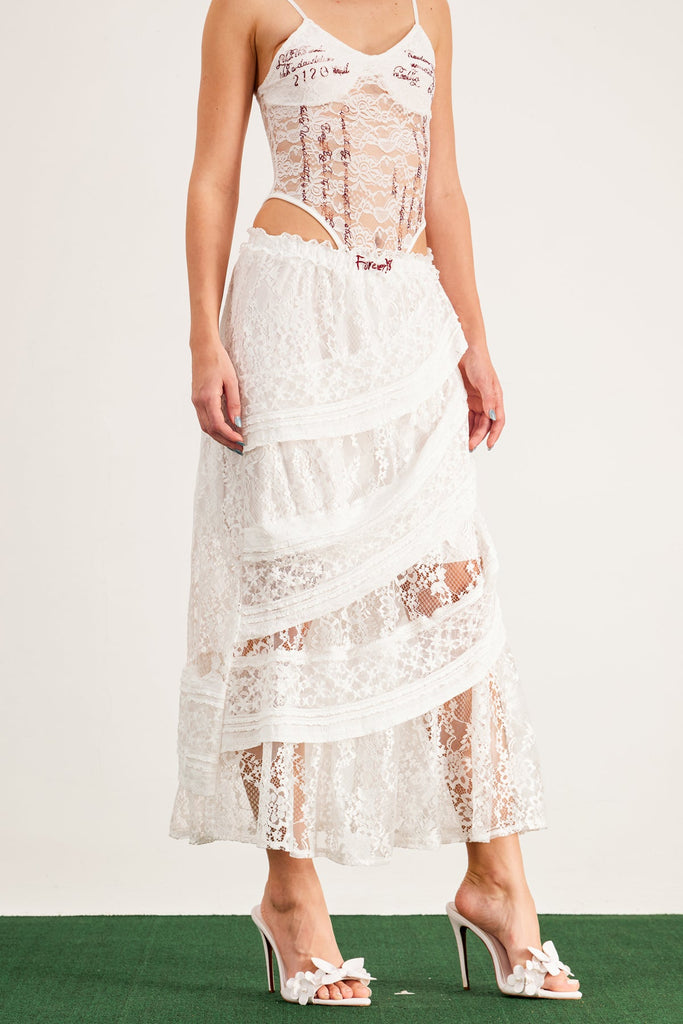 Stylish beautiful maxi | Balthazar Lace Asymmetric Maxi Skirt - Ideal for special occasions