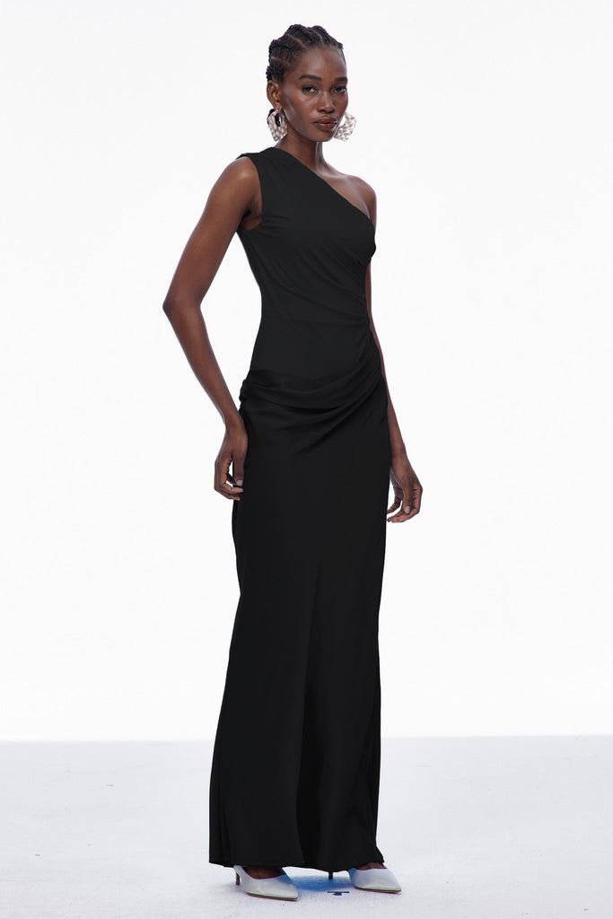 Stylish black dress | Beres One Shoulder Satin Maxi Dress In Black - Ideal for special occasions