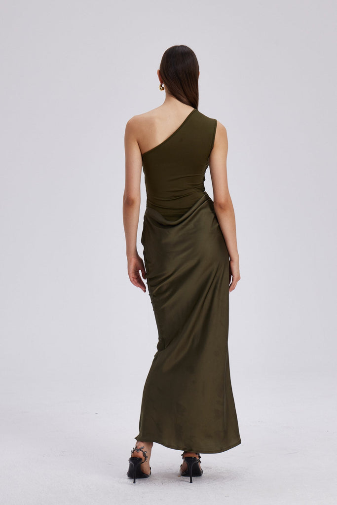 Stylish green dress | Beres One Shoulder Satin Maxi Dress In Green - Ideal for special occasions