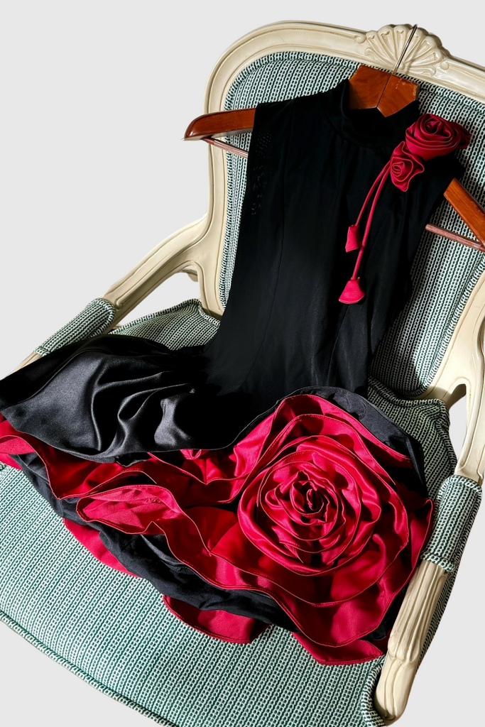 Shop  beautiful dress - Perfect for special occasions | Cristiano Flower Appliqué Mini Dress