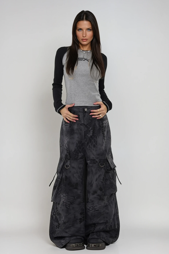 Stylish black dress | Boaventura Python Pattern Cargo Pants In Black - Ideal for special occasions