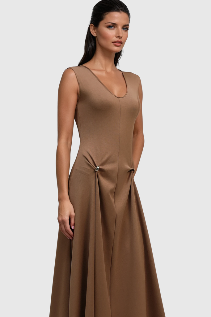 Stylish beautiful dress | Bragi Sleeveless Asymmetric Maxi Dress - Ideal for special occasions