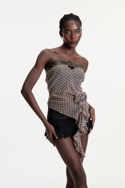 Brande Buckle Dot Flower Top