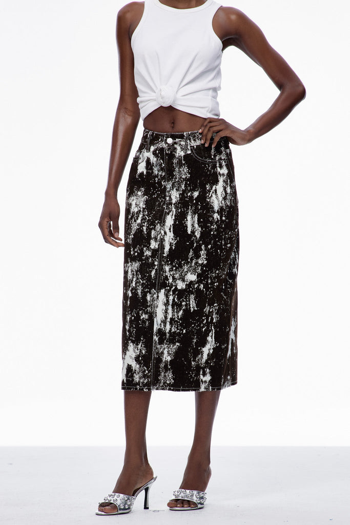 Stylish beautiful maxi | Carmelina Print Denim Maxi Skirt - Ideal for special occasions