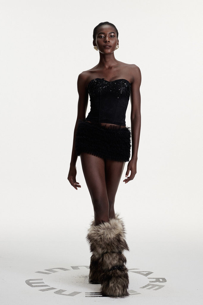 Stylish red dress | Carmo Sequin Embroidered Skirt Set - Ideal for special occasions