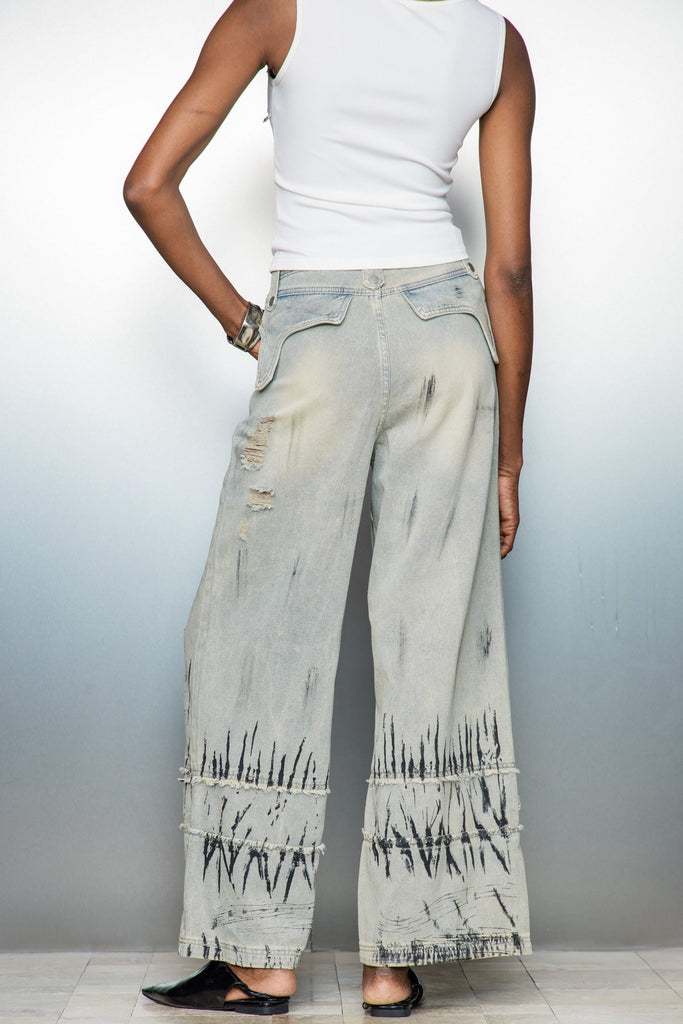 Stylish beautiful dress | Caryn Graffiti Wide Jeans - Ideal for special occasions