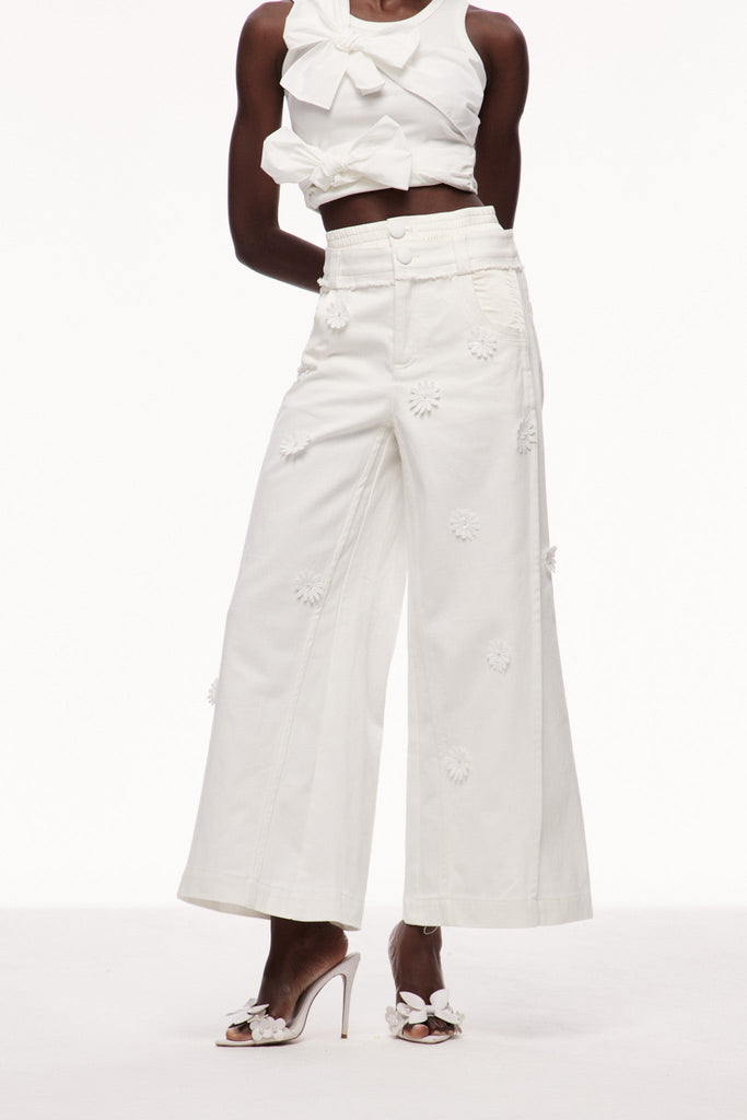 Shop  beautiful dress - Perfect for special occasions | Cayson Flower Deconstruct Jeans