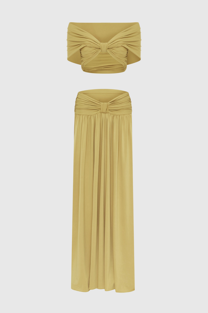 Stylish beautiful dress | Darijus Off Shoulder Ruch Skirt Set - Ideal for special occasions