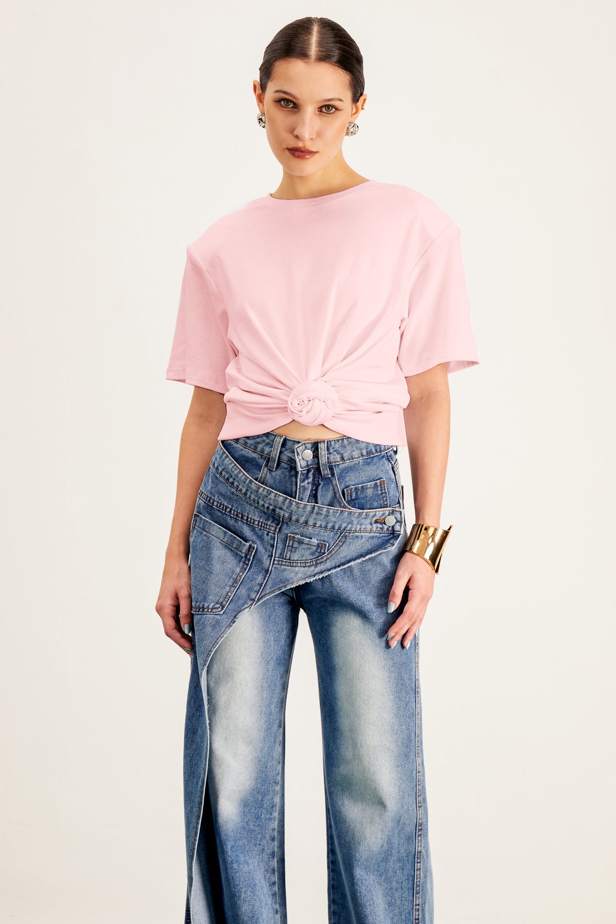 Jemma Ruch Twist T Shirt In Pink