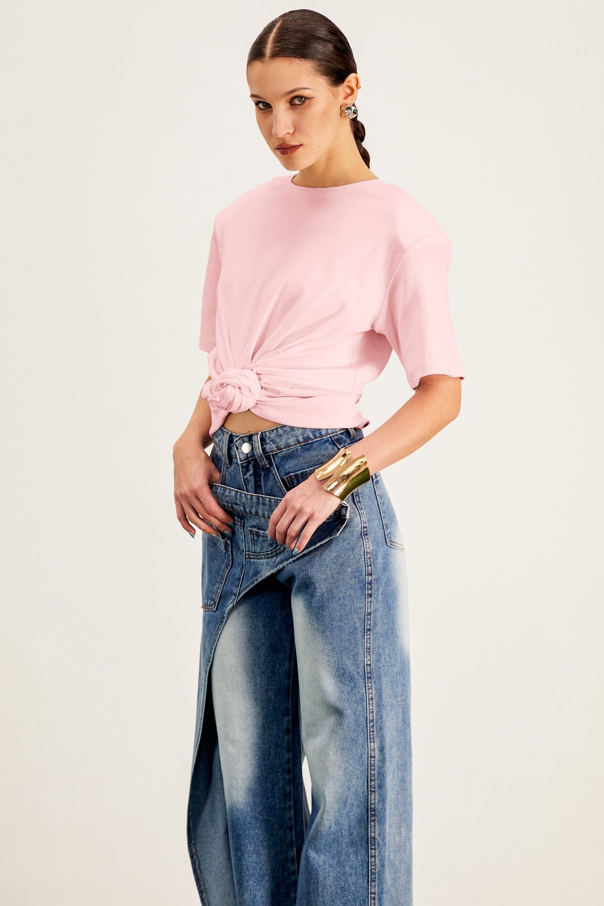 Jemma Ruch Twist T Shirt In Pink