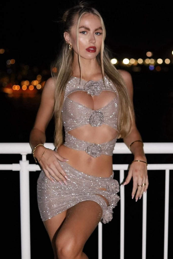 Stylish beautiful dress | Khloe Crystal Flower Two Piece Set - Silver - Ideal for special occasions