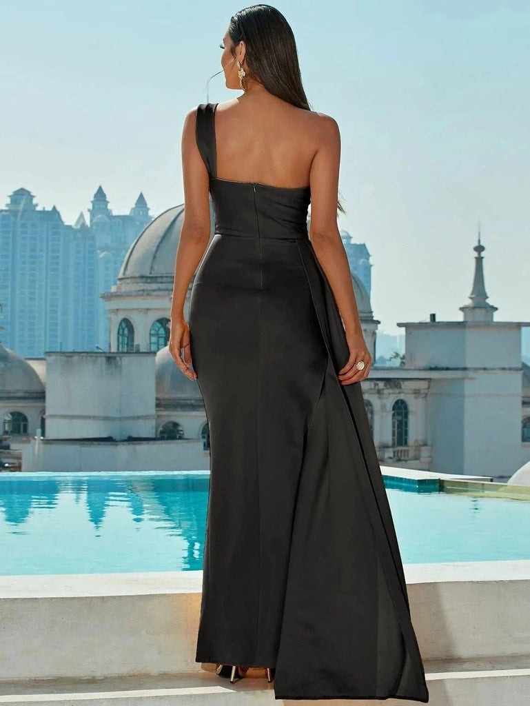 Stylish beautiful dress | Draping Maxi Prom Dress - Ideal for special occasions