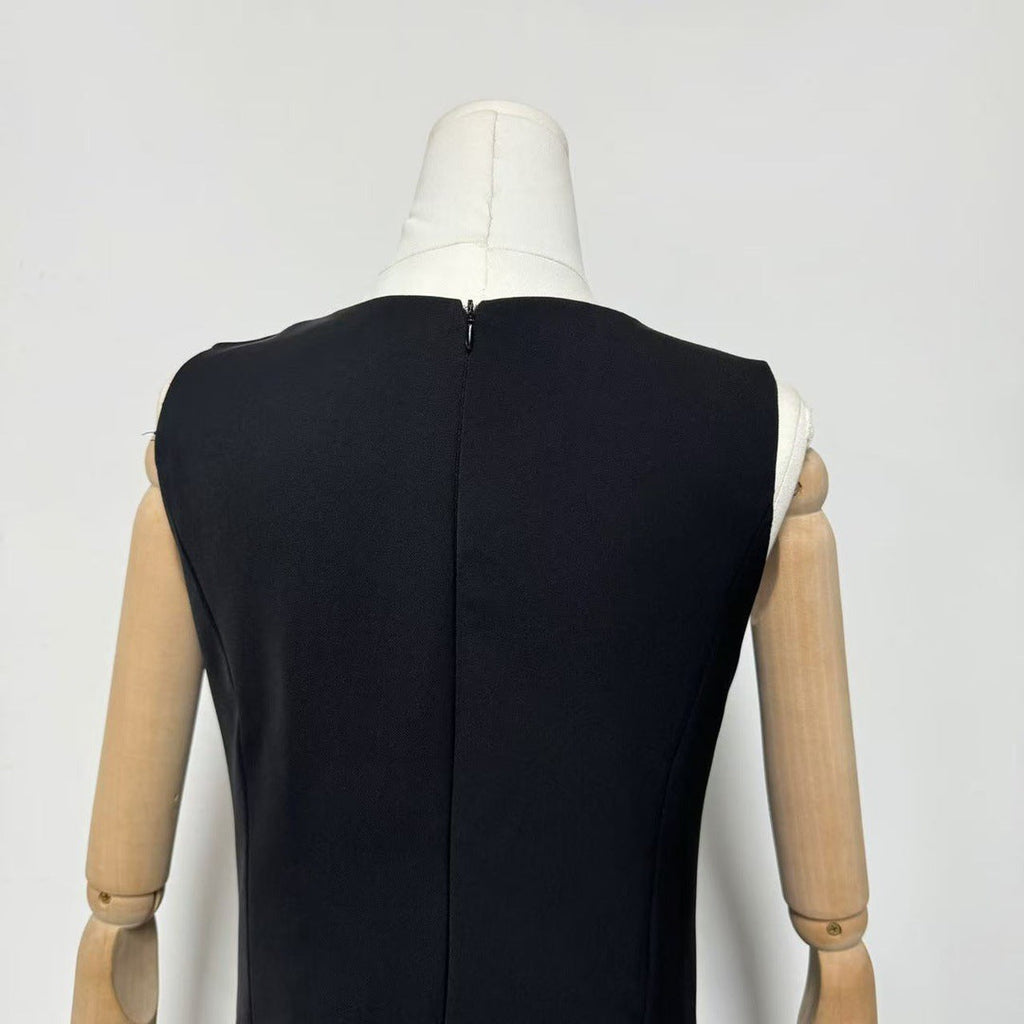 Stylish black dress | kate floral print Embellished Sleeveless Midi Dress in black - Ideal for special occasions