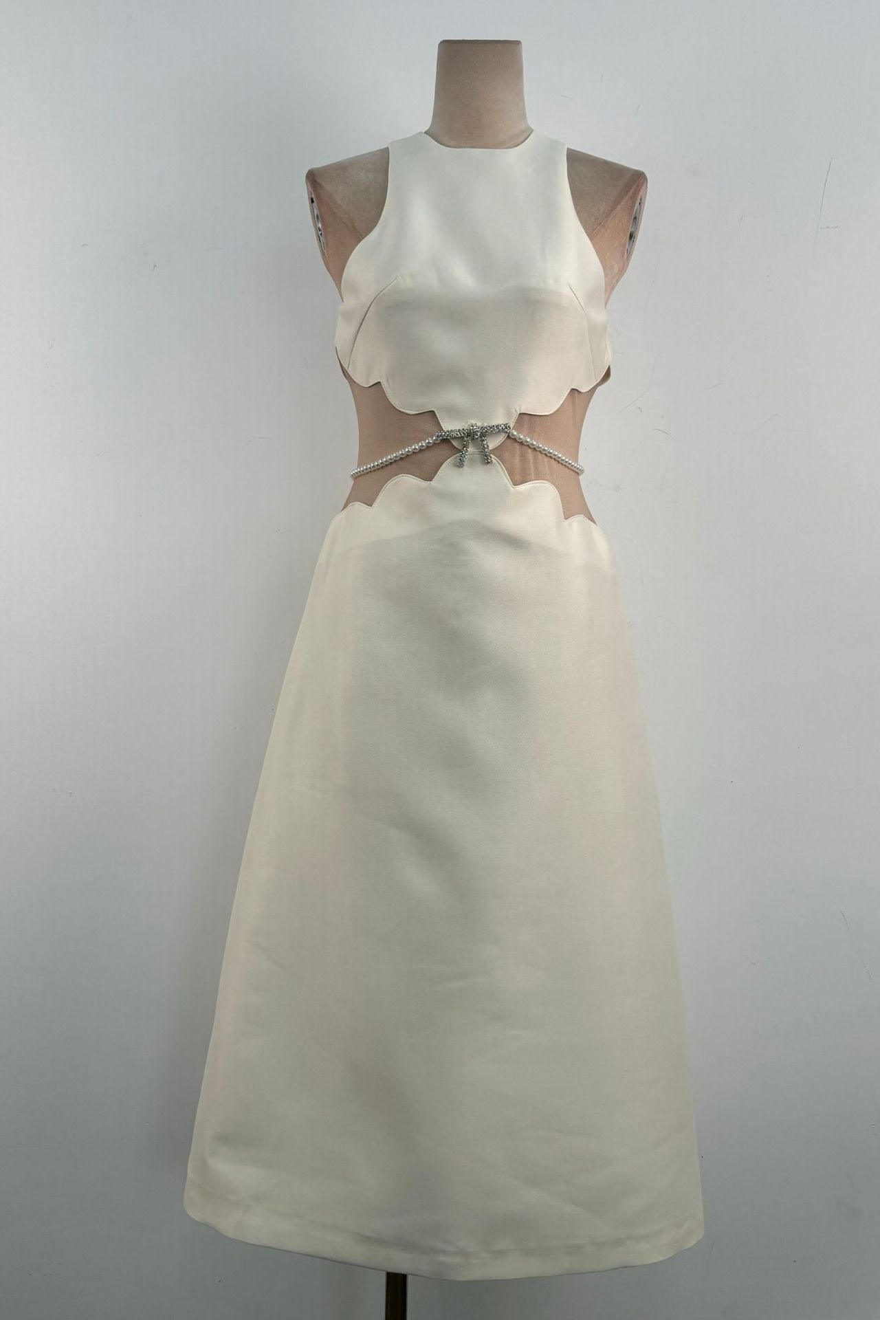 roxanne pearl chain embellished midi dress in apricot