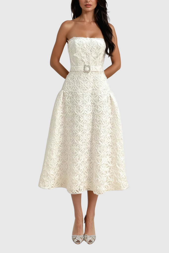Stylish beautiful dress | Wera Lace Flower Strapless Midi Dress - Ideal for special occasions
