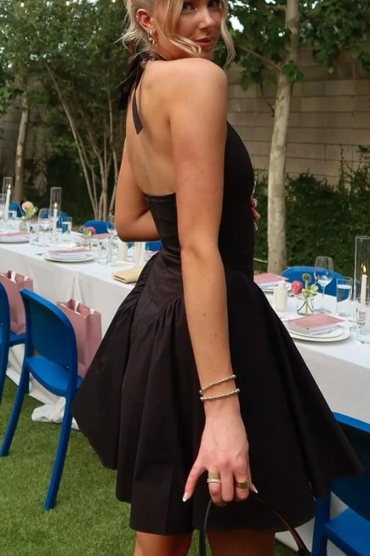 Stylish black dress | Austen Bodycon Mini Dress - Classic Black - Ideal for special occasions