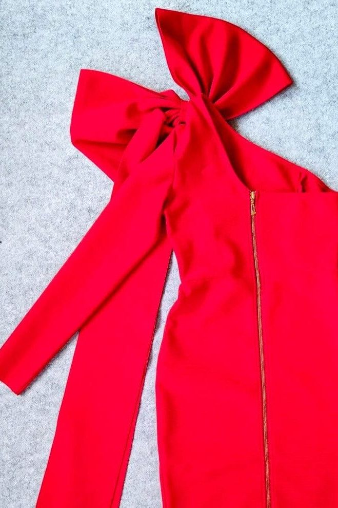 Stylish red dress | Lela Long Sleeve Bandage Midi Dress - Lipstick Red - Ideal for special occasions