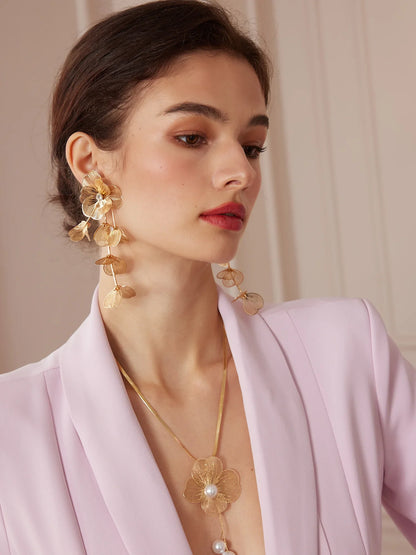 Gold Flower Necklace and Earring Set