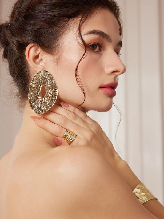 Gold Oval Hollow Earrings