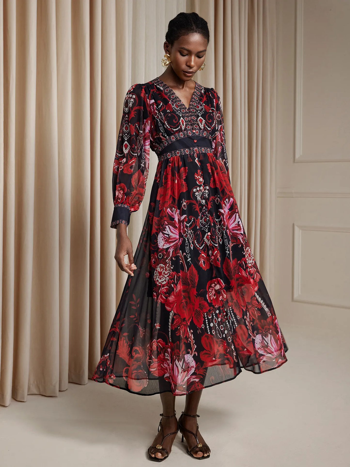 V-Neck Printed Vintage Midi Dress
