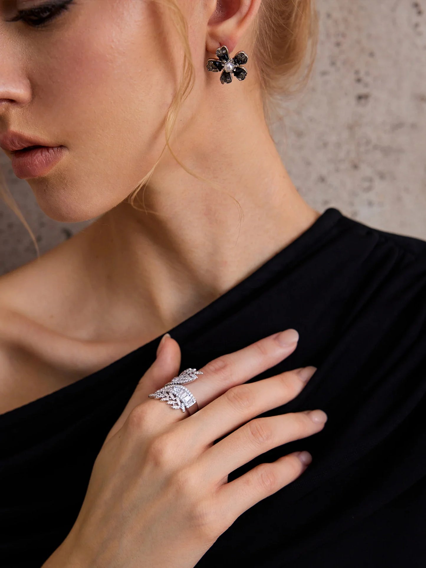Wide Angel Wing Ring