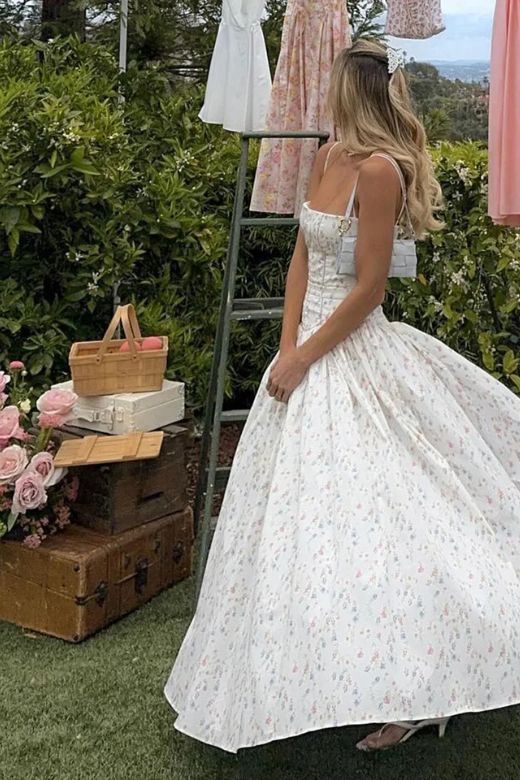 Shop  blue dress - Perfect for special occasions | Tasmin Midi Dress - Sky Blue